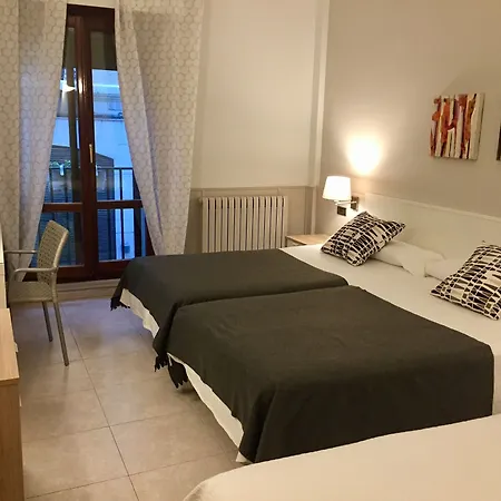 Hotel Rio Arga 2*
